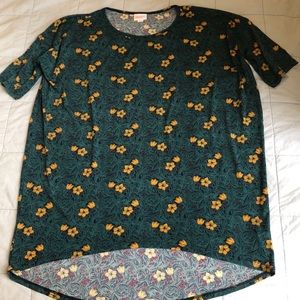 LULAROE IRMA SIZE SMALL